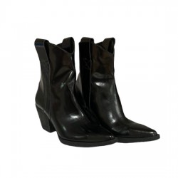 Черни лачени женски ботуши