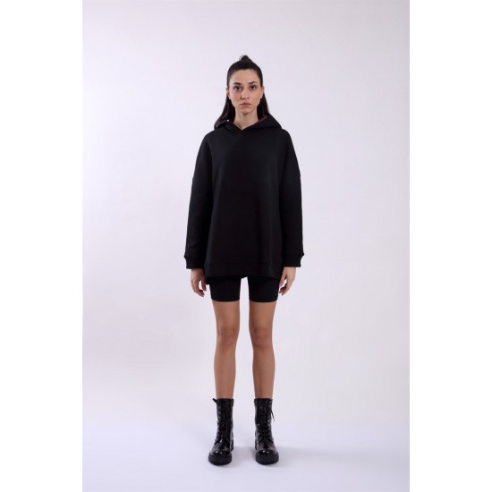 Дамски черен суичър с качулка