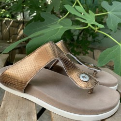 Дамски чехли