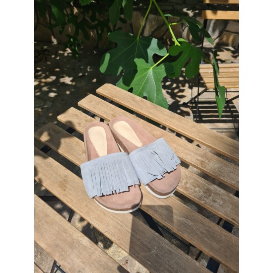 Дамски сандали на равна подметка