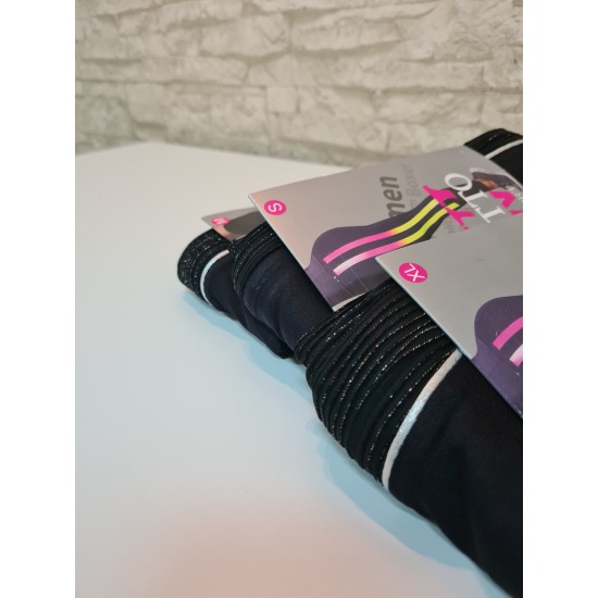 Дамски спортен клин в черно с интересен дизайн